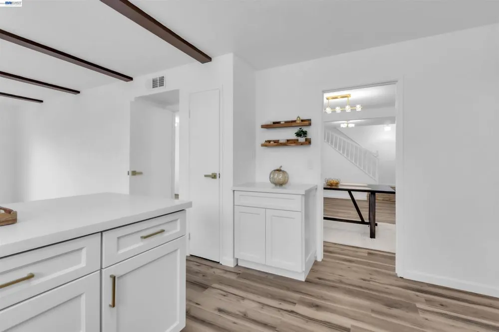 1859 Lynwood Dr Concord, CA 94519