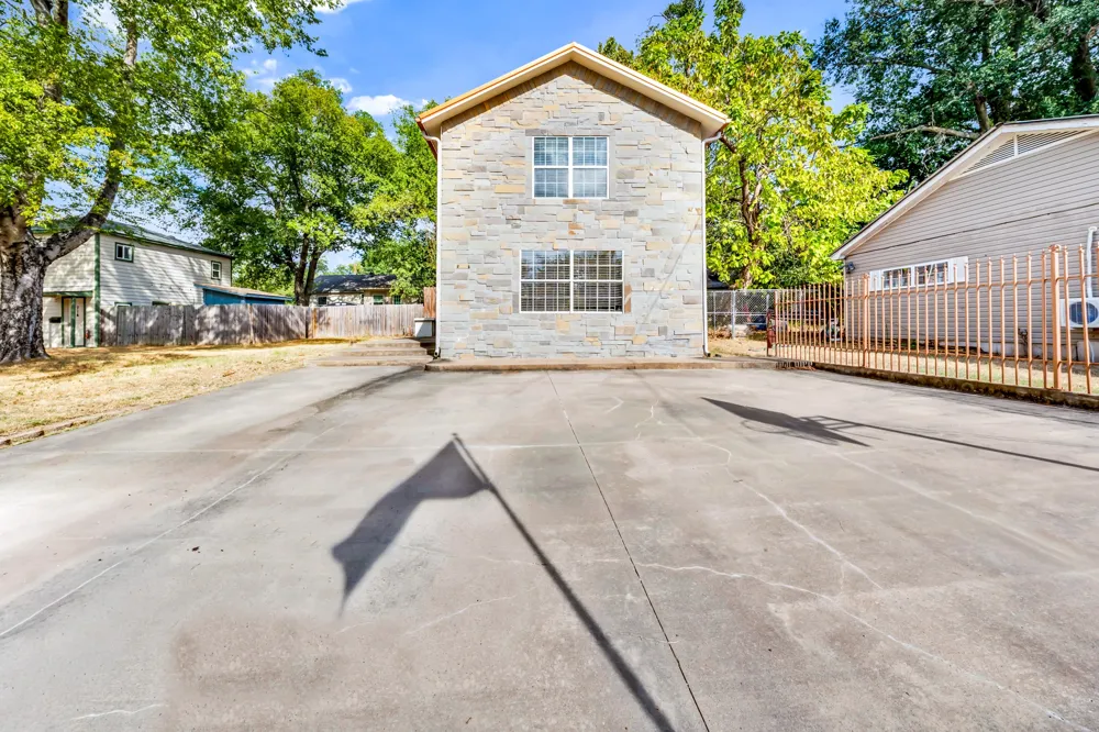 716 Brinker Street Sulphur Springs, TX 75482