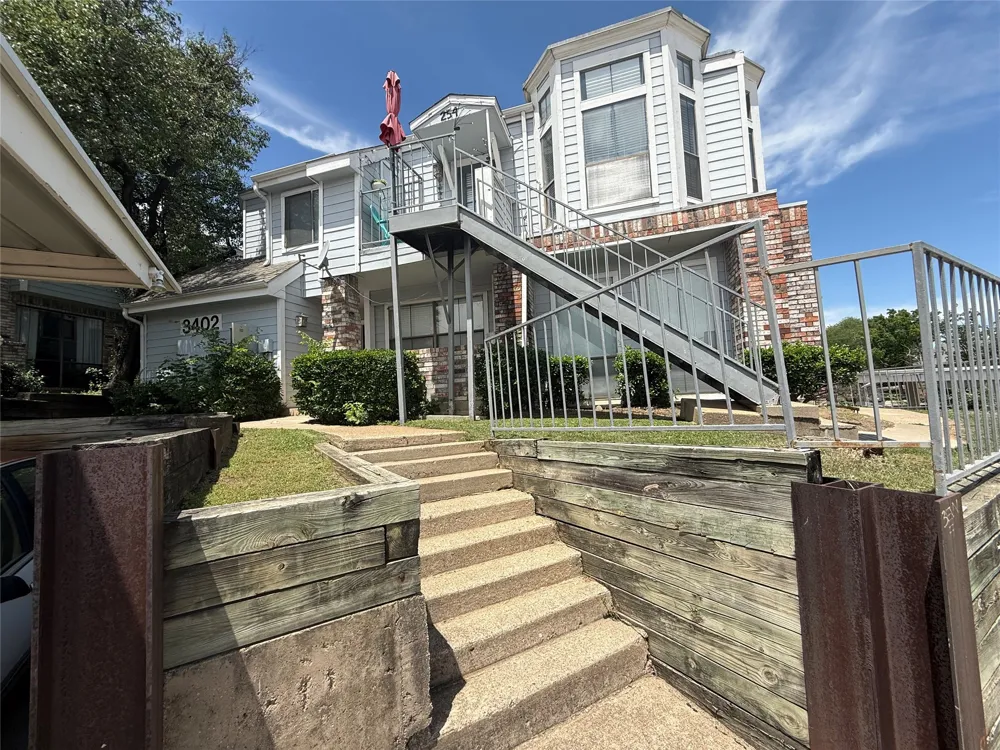 3402 Country Club Drive W #154 Irving, TX 75038