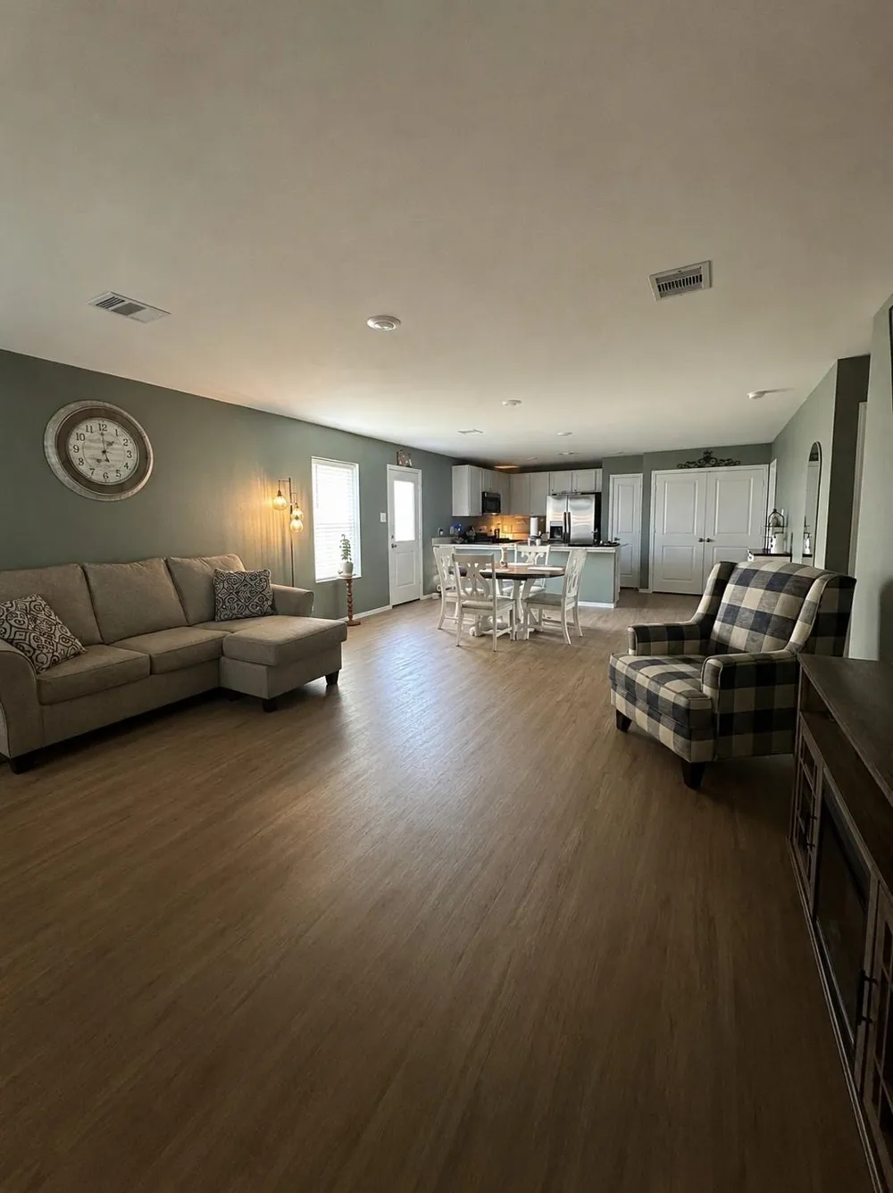 2607 Carey Smith Boulevard Bay City, TX 77414
