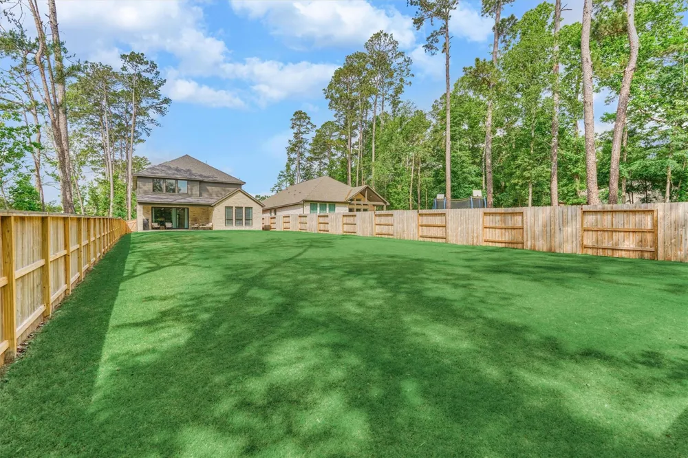 301 Water Tupelo Drive Montgomery, TX 77316