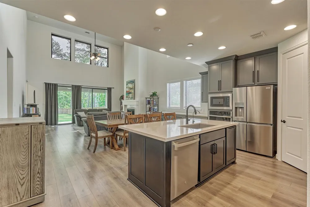 301 Water Tupelo Drive Montgomery, TX 77316