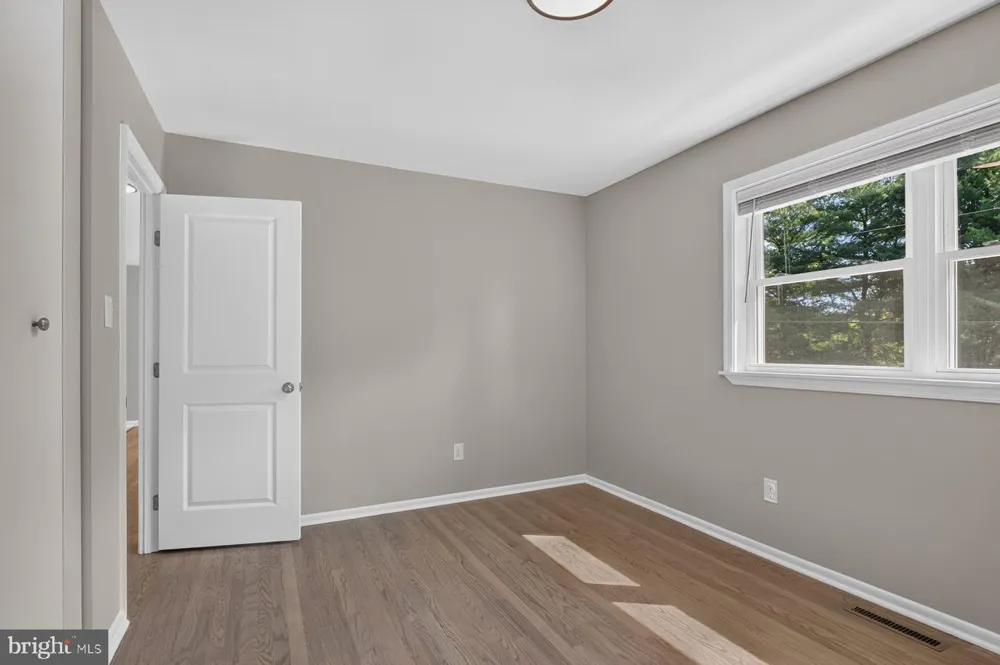 5002 ROLLER ROAD Manchester, MD 21102