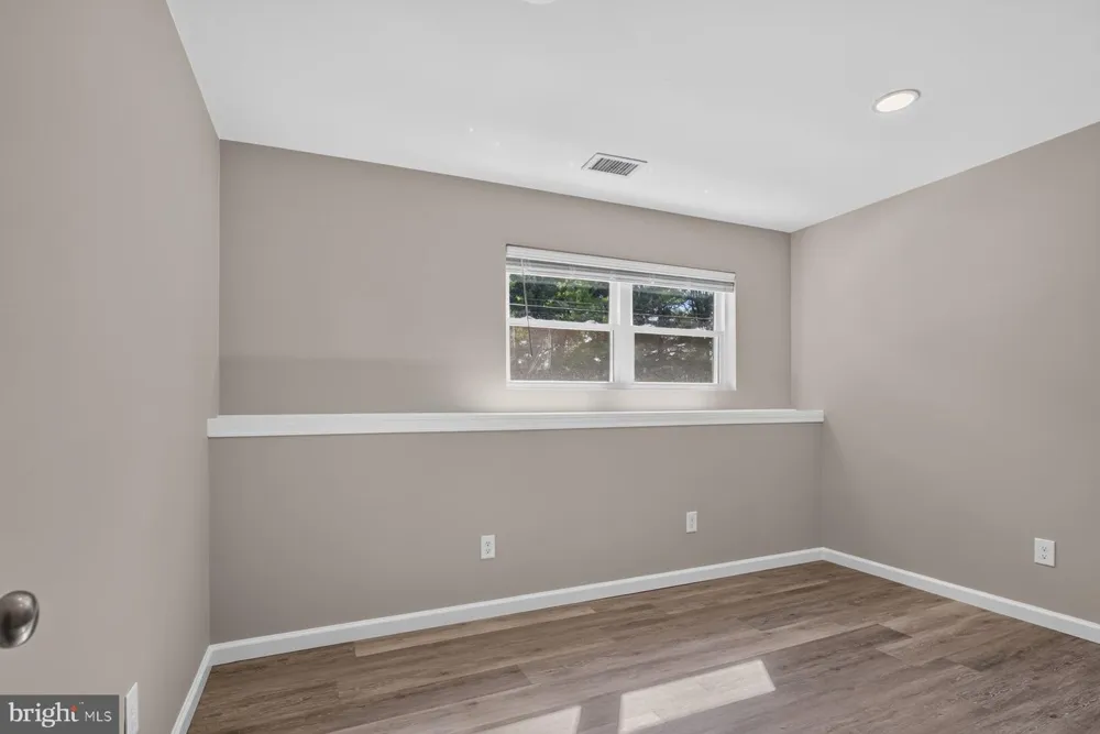 5002 ROLLER ROAD Manchester, MD 21102