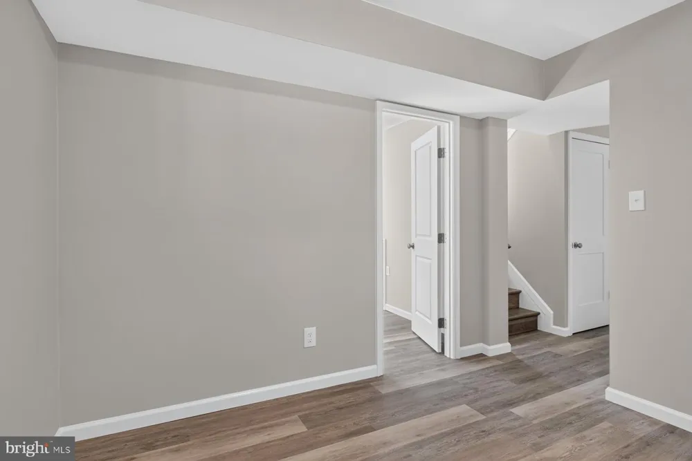 5002 ROLLER ROAD Manchester, MD 21102