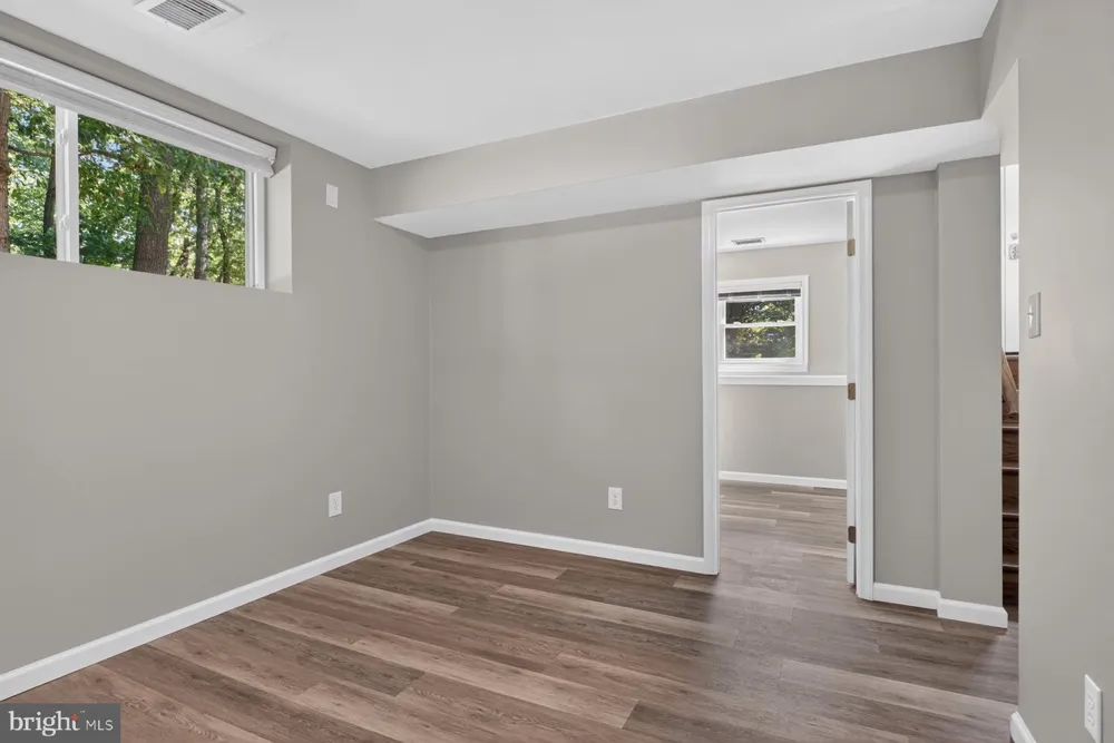 5002 ROLLER ROAD Manchester, MD 21102