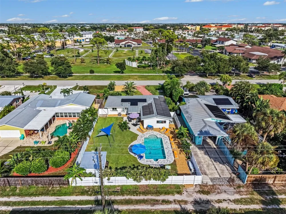 818 THE RIALTO Venice, FL 34285