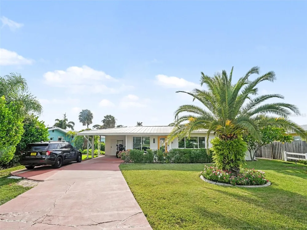 818 THE RIALTO Venice, FL 34285