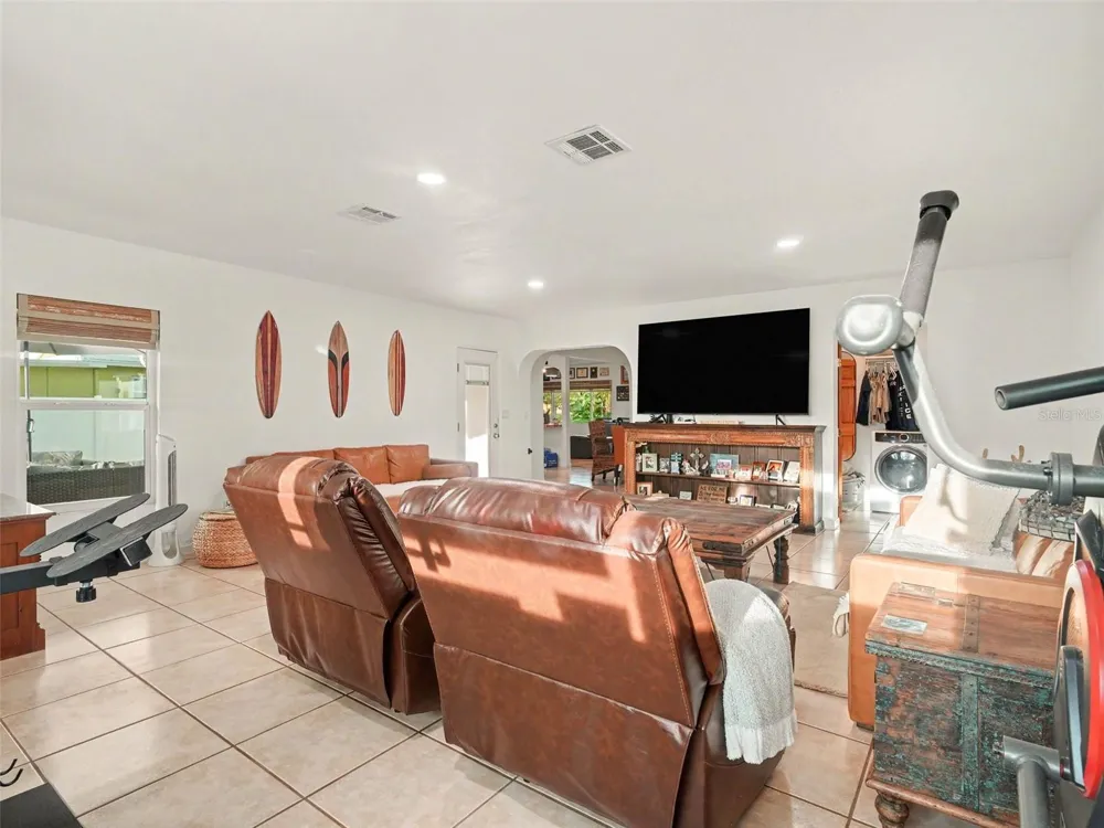 818 THE RIALTO Venice, FL 34285