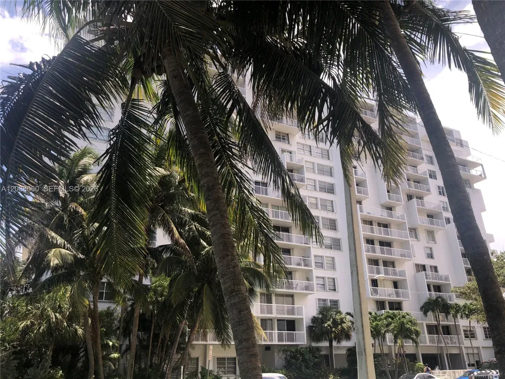150 SE 25th Rd #7E Miami, FL 33129