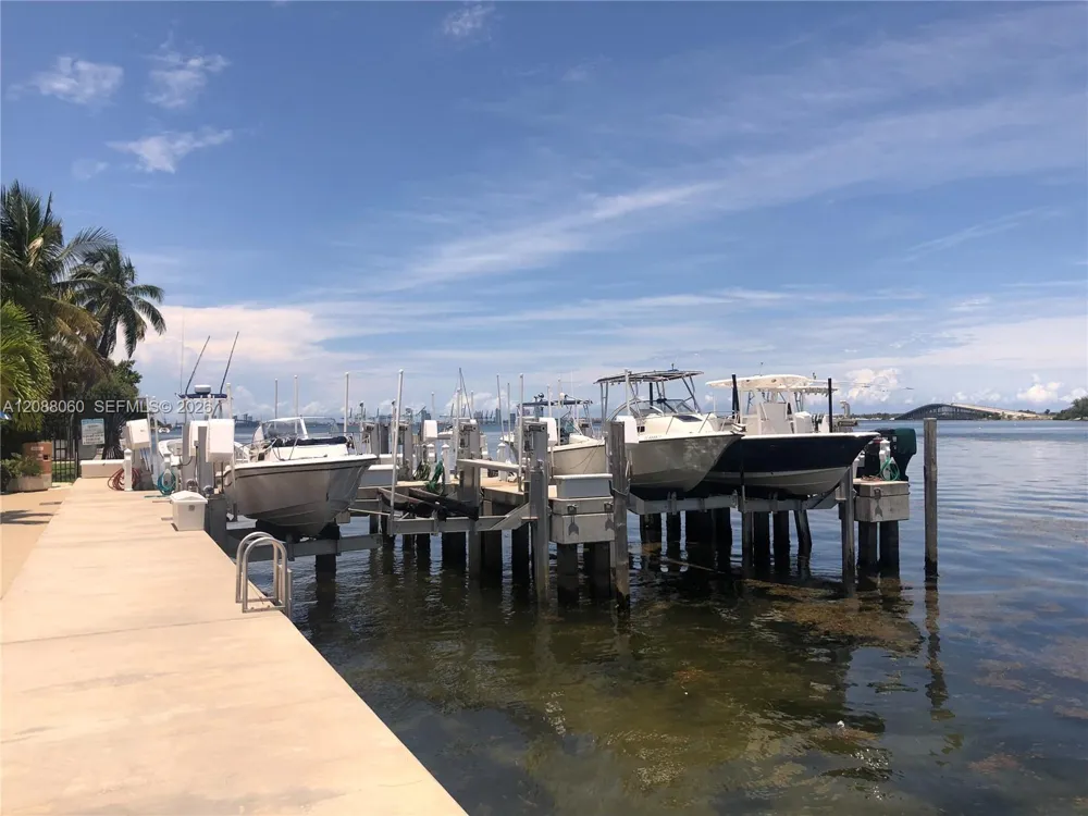 150 SE 25th Rd #7E Miami, FL 33129