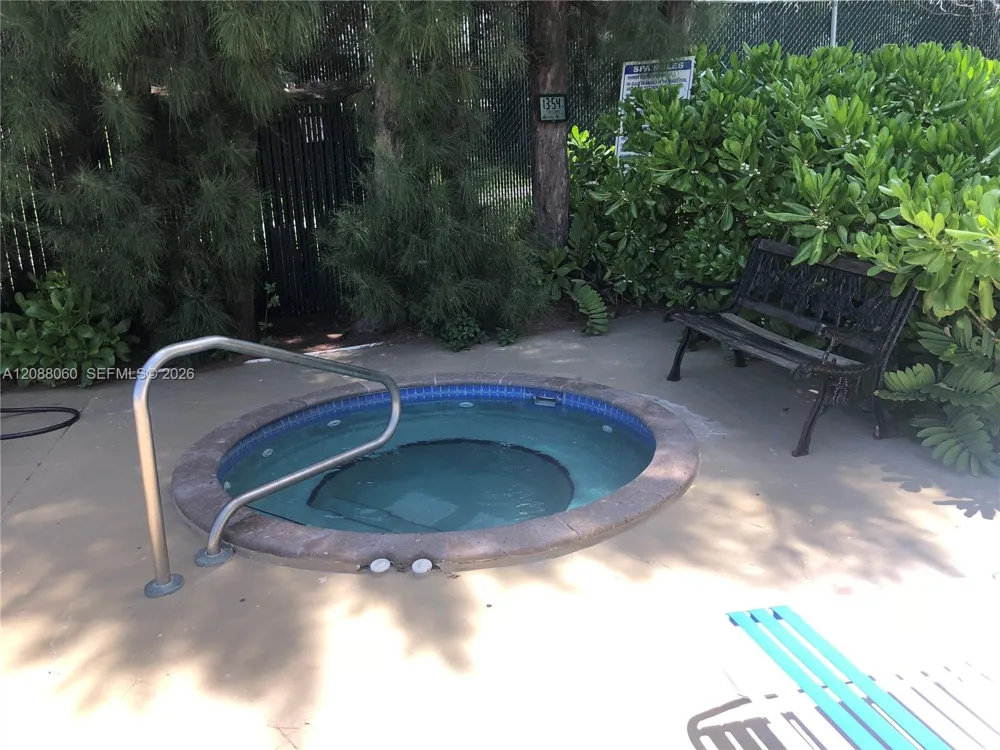 150 SE 25th Rd #7E Miami, FL 33129