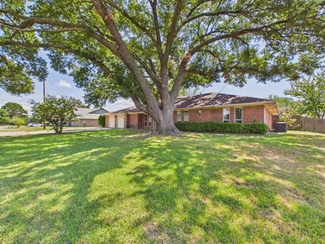 518 Ridgeway Lane Chandler, TX 75758