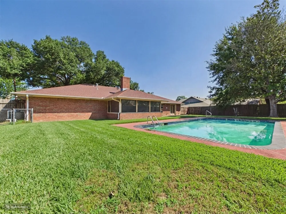 518 Ridgeway Lane Chandler, TX 75758