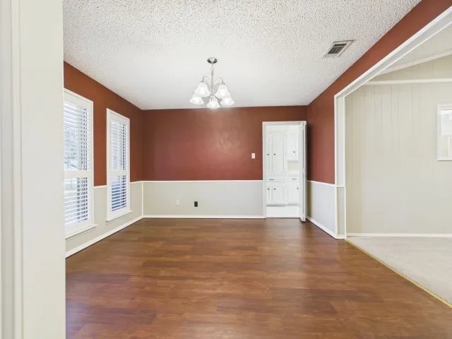 518 Ridgeway Lane Chandler, TX 75758