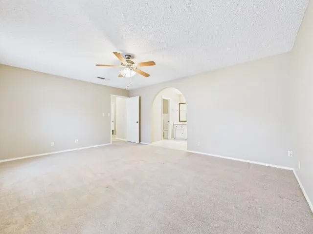 518 Ridgeway Lane Chandler, TX 75758