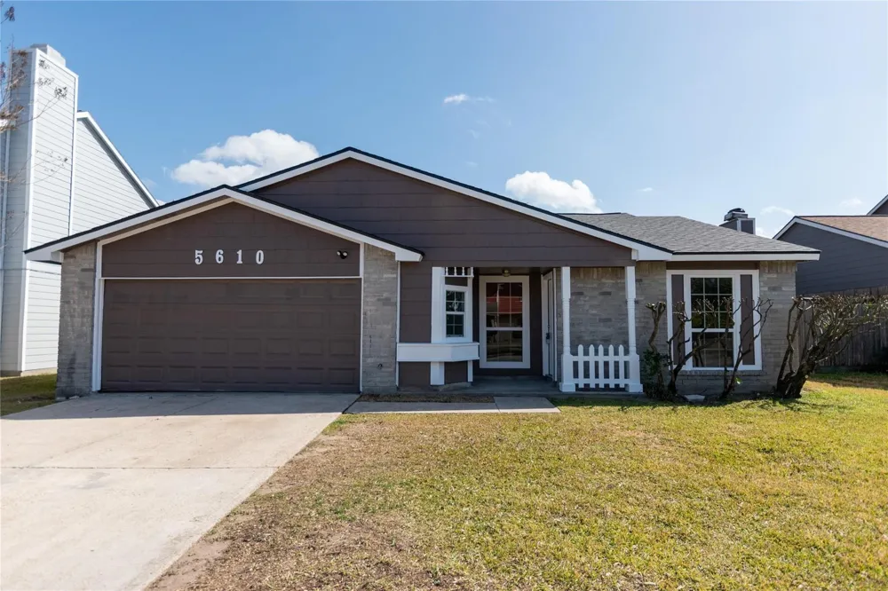 5610 Wallis Trail Court Houston, TX 77049