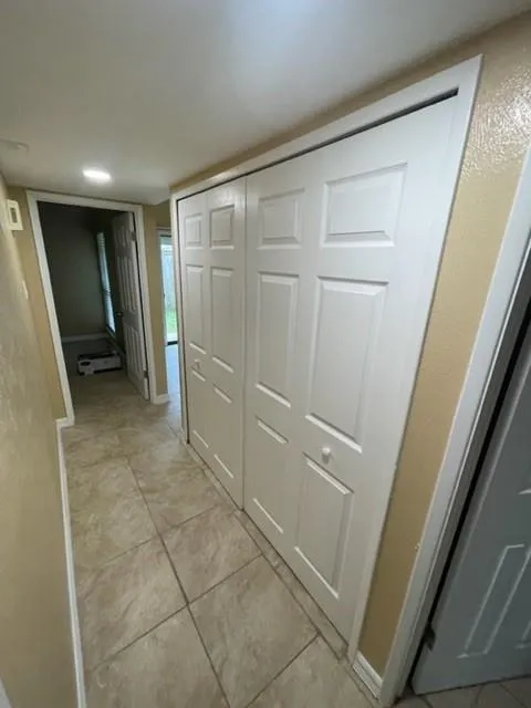 5610 Wallis Trail Court Houston, TX 77049