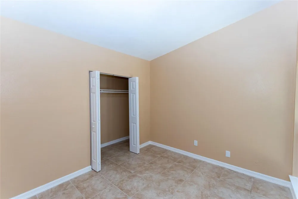 5610 Wallis Trail Court Houston, TX 77049