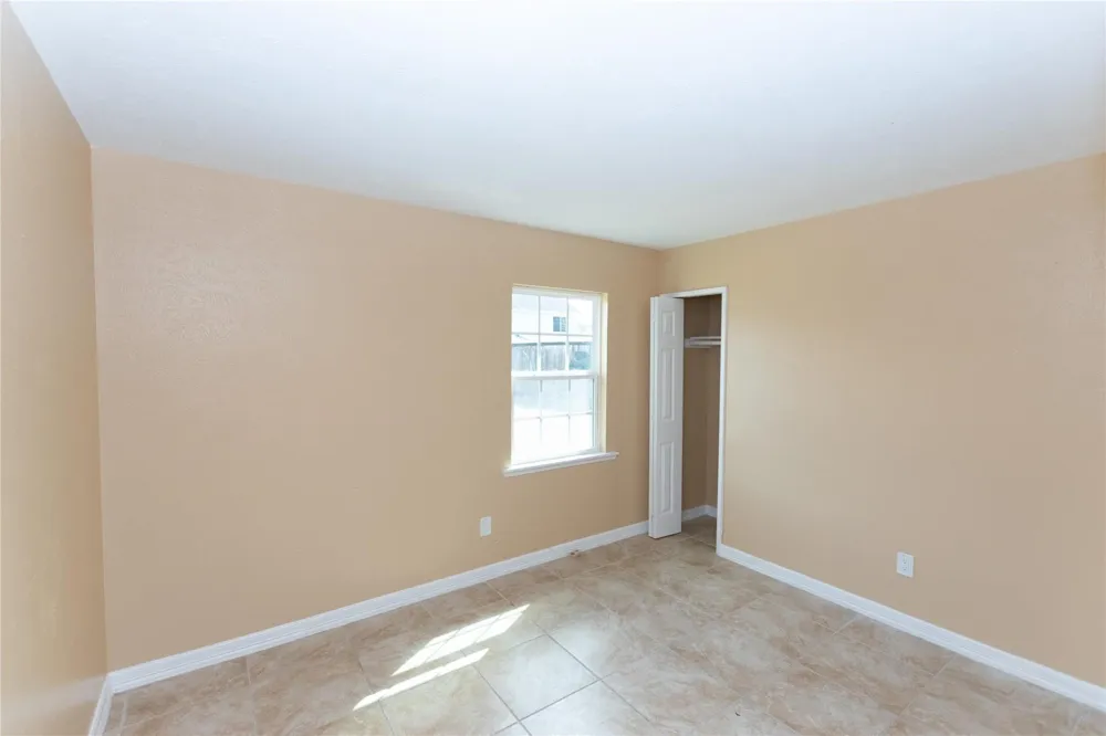 5610 Wallis Trail Court Houston, TX 77049