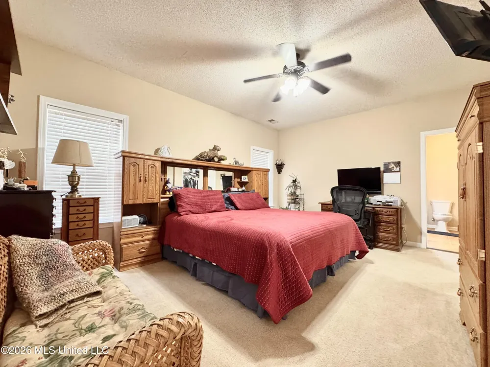 119 American River Drive Lake Cormorant, MS 38641
