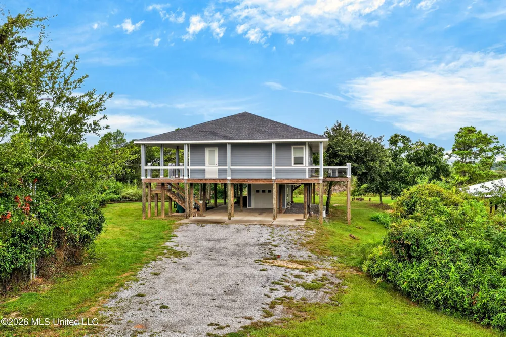 3146 Gulf View Place Gautier, MS 39553