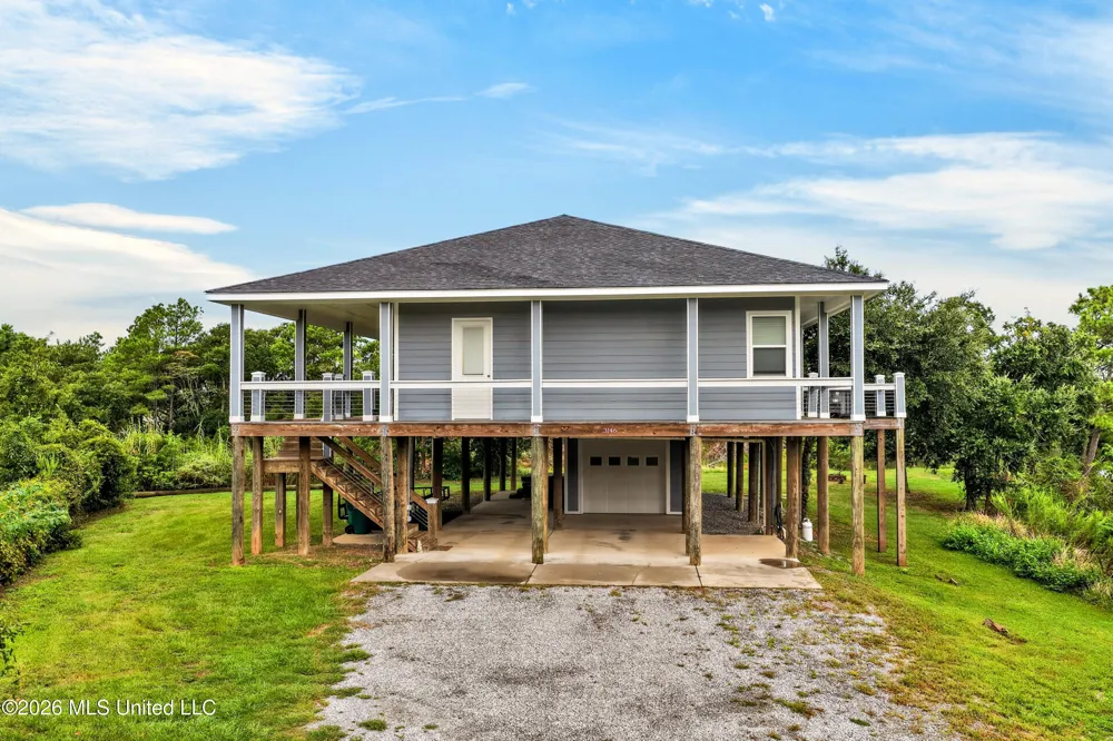 3146 Gulf View Place Gautier, MS 39553