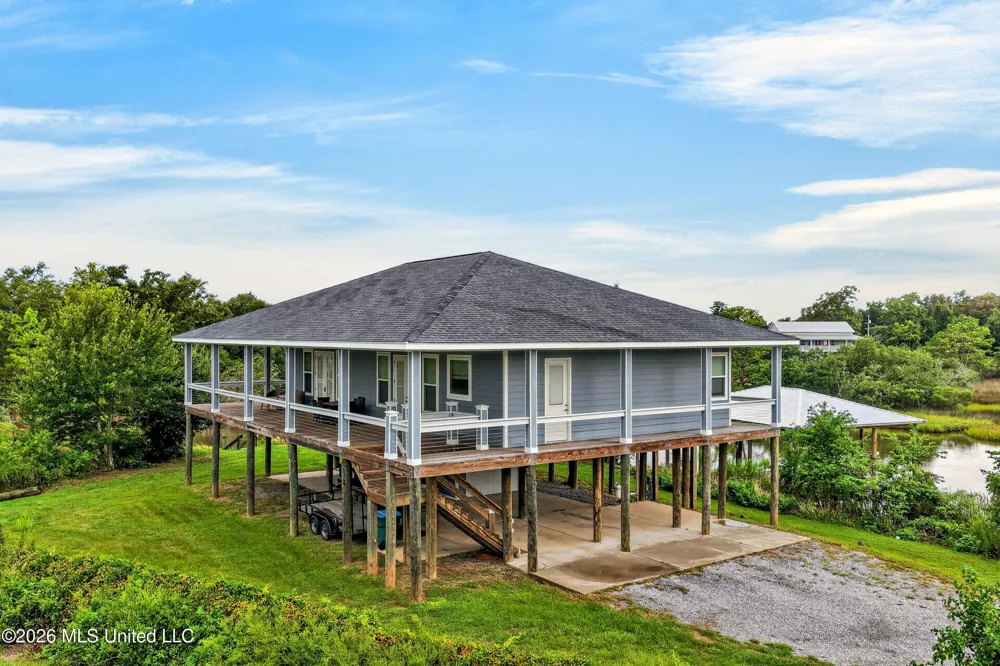 3146 Gulf View Place Gautier, MS 39553