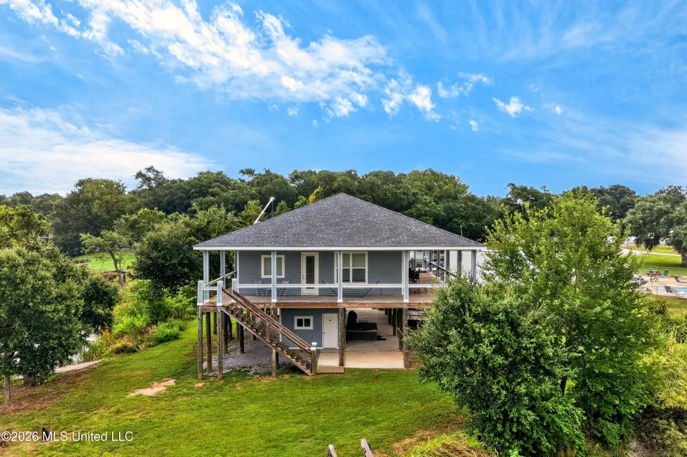 3146 Gulf View Place Gautier, MS 39553