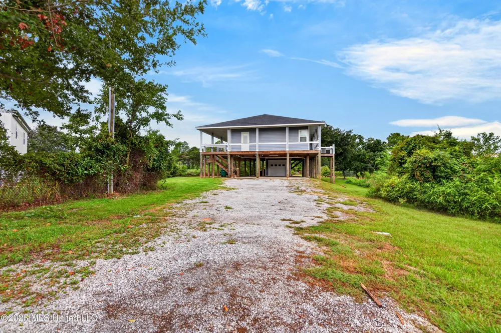 3146 Gulf View Place Gautier, MS 39553