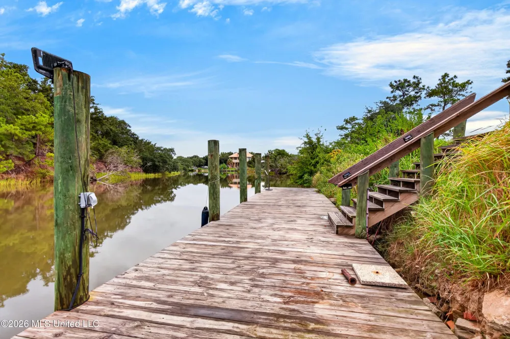 3146 Gulf View Place Gautier, MS 39553