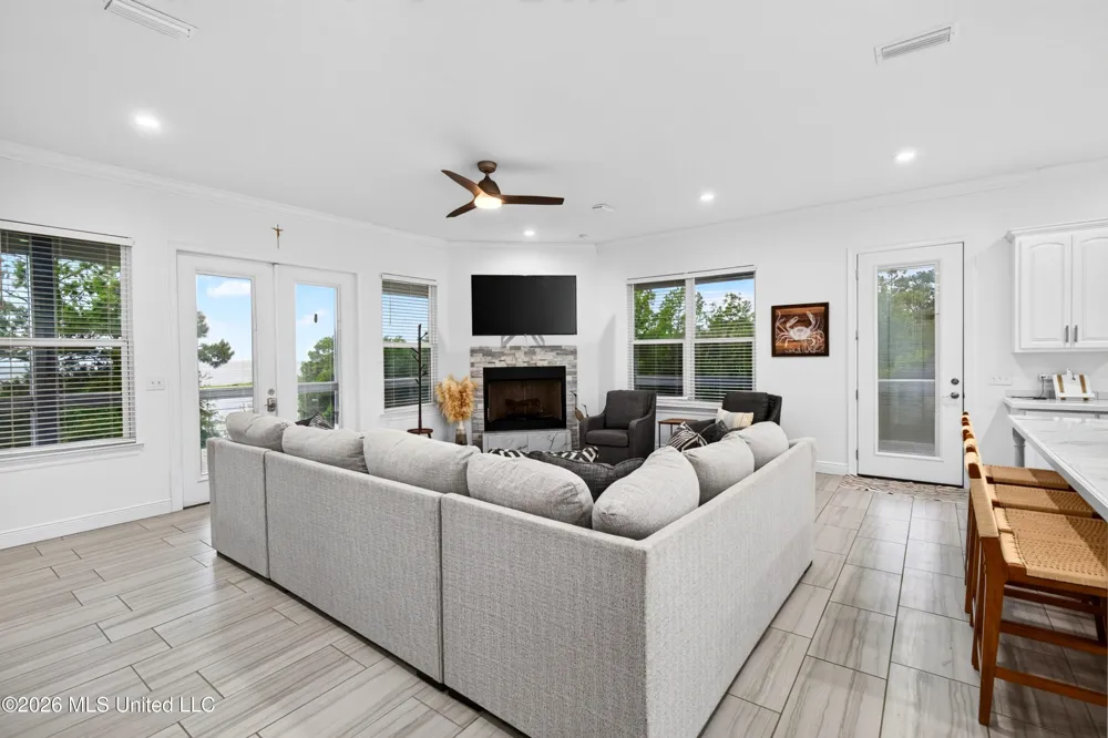 3146 Gulf View Place Gautier, MS 39553