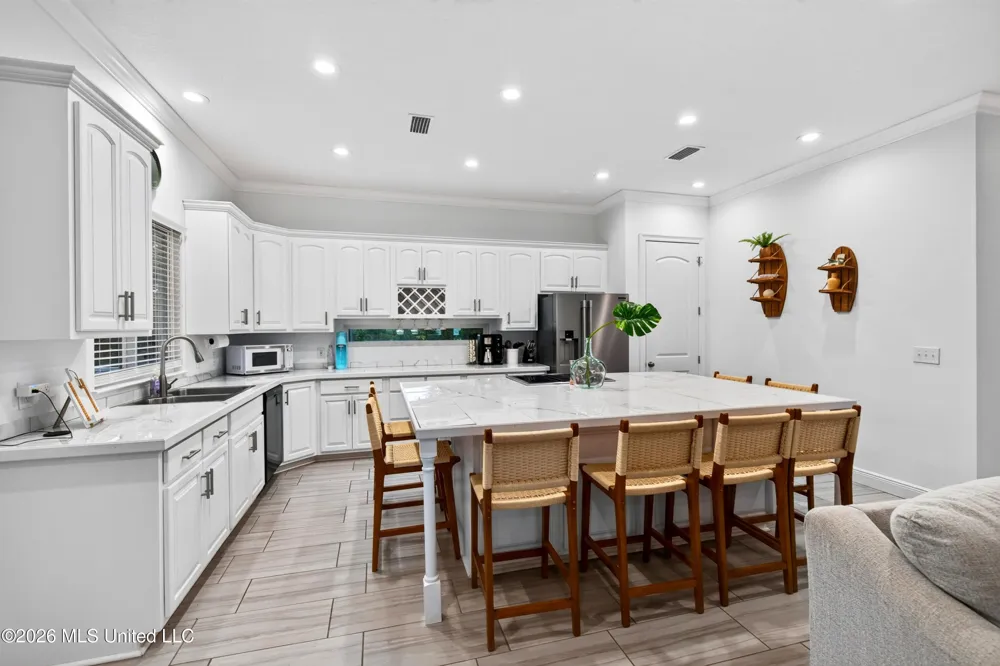 3146 Gulf View Place Gautier, MS 39553