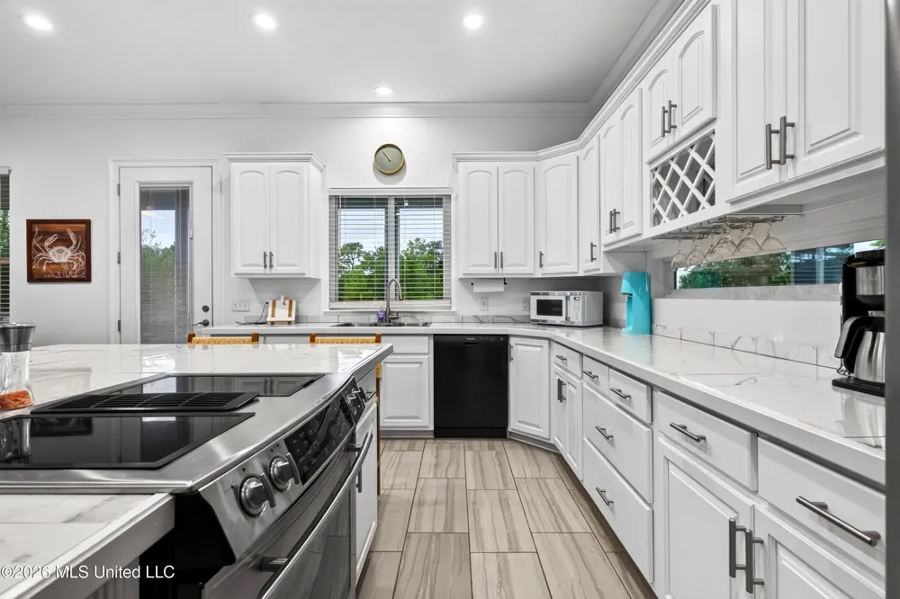 3146 Gulf View Place Gautier, MS 39553