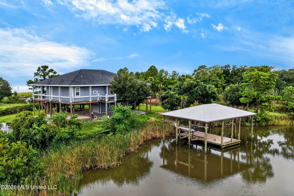 3146 Gulf View Place Gautier, MS 39553