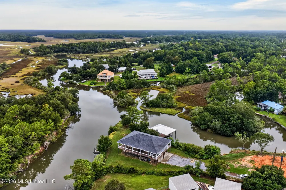 3146 Gulf View Place Gautier, MS 39553
