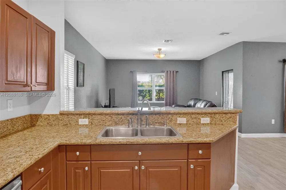 159 NE 36th Ter Homestead, FL 33033