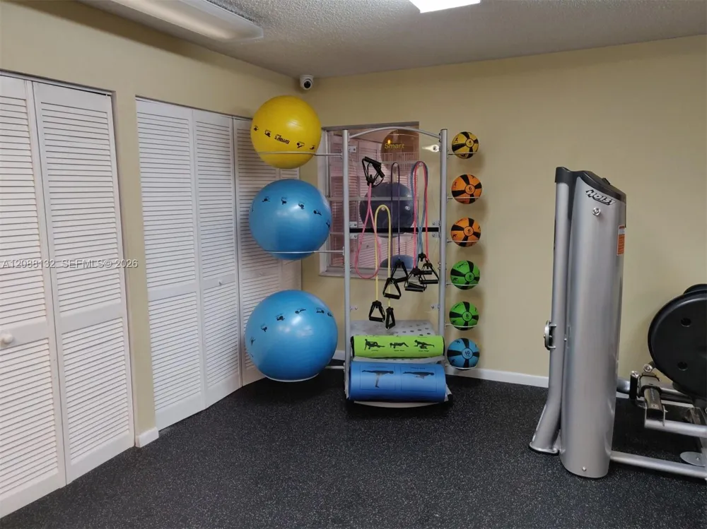 8750 Royal Palm Blvd #220-3 Coral Springs, FL 33065