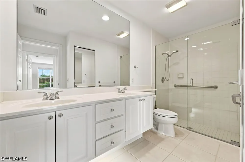 Ionio Court Naples, FL 34114