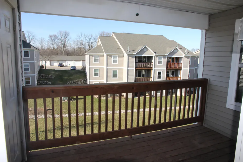 1376 Heatherwood Lane Pittsfield Charter Township, MI 48108
