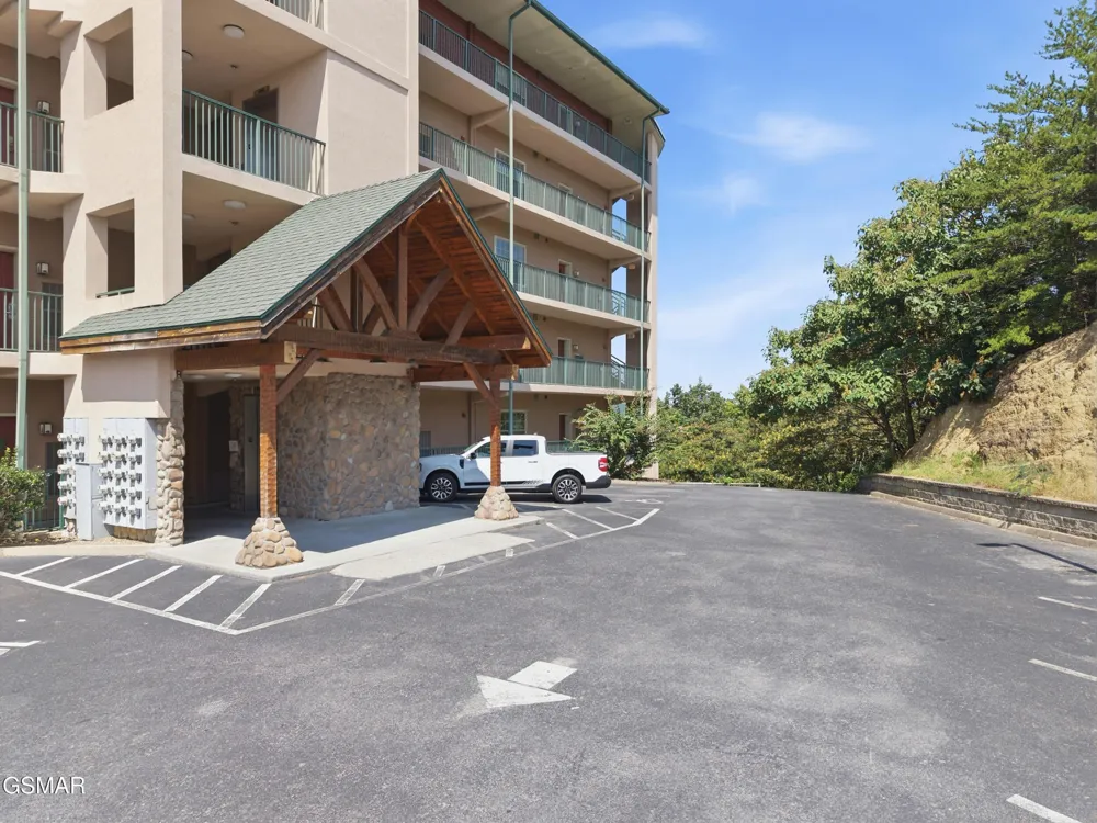 410 Big Bear Way #3002 Pigeon Forge, TN 37863