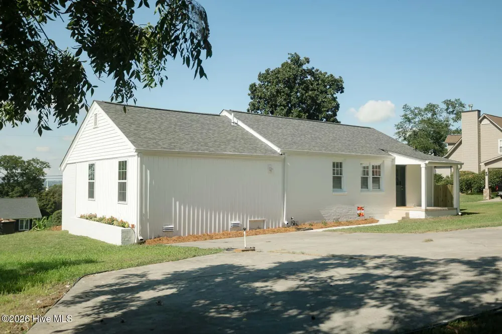 201 E Arlington Heights North Augusta, SC 29841