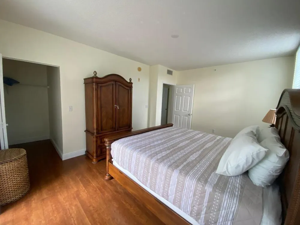 11780 SAINT ANDREWS PLACE #201 Wellington, FL 33414