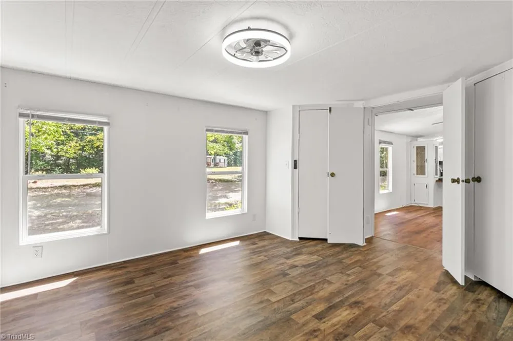 6243 Quail Hollow Drive Pleasant Garden, NC 27313