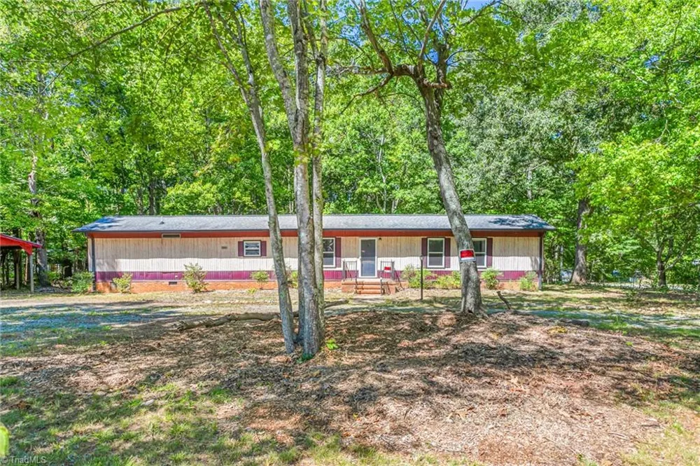 6243 Quail Hollow Drive Pleasant Garden, NC 27313