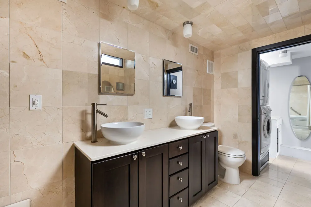1801 Lavaca Street #15M Austin, TX 78701