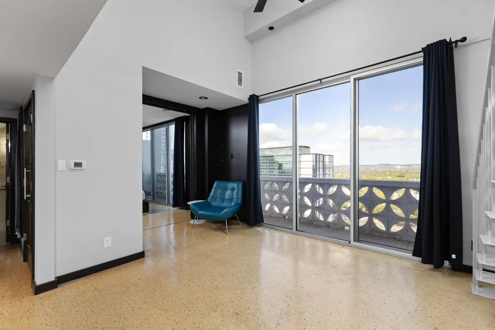 1801 Lavaca Street #15M Austin, TX 78701