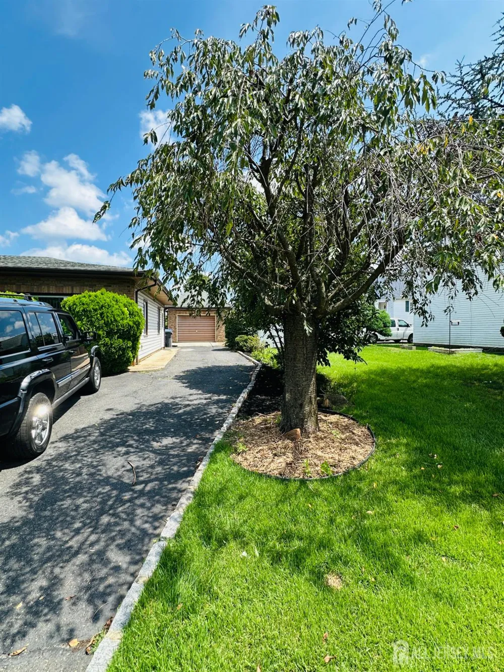 11 Demarest Place Piscataway, NJ 08854