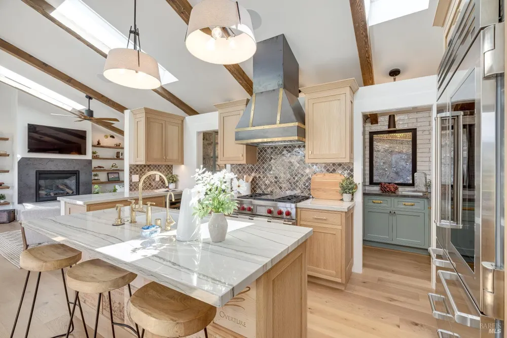 104 Camino Vista St. Helena, CA 94574