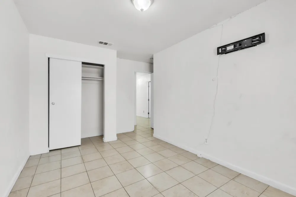 3533 20th Avenue Sacramento, CA 95820